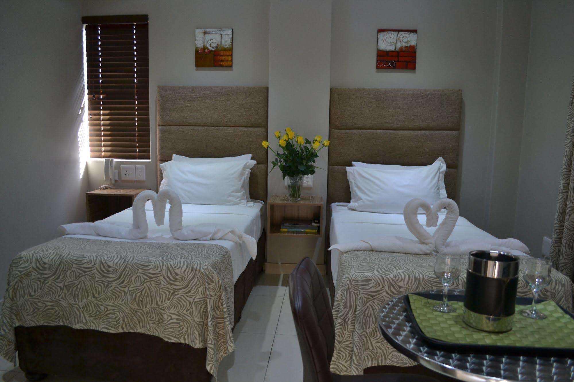 Mesami Hotel Durban Luaran gambar